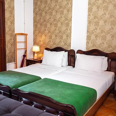 Sanapiro Hotel Kutaisi Exterior photo