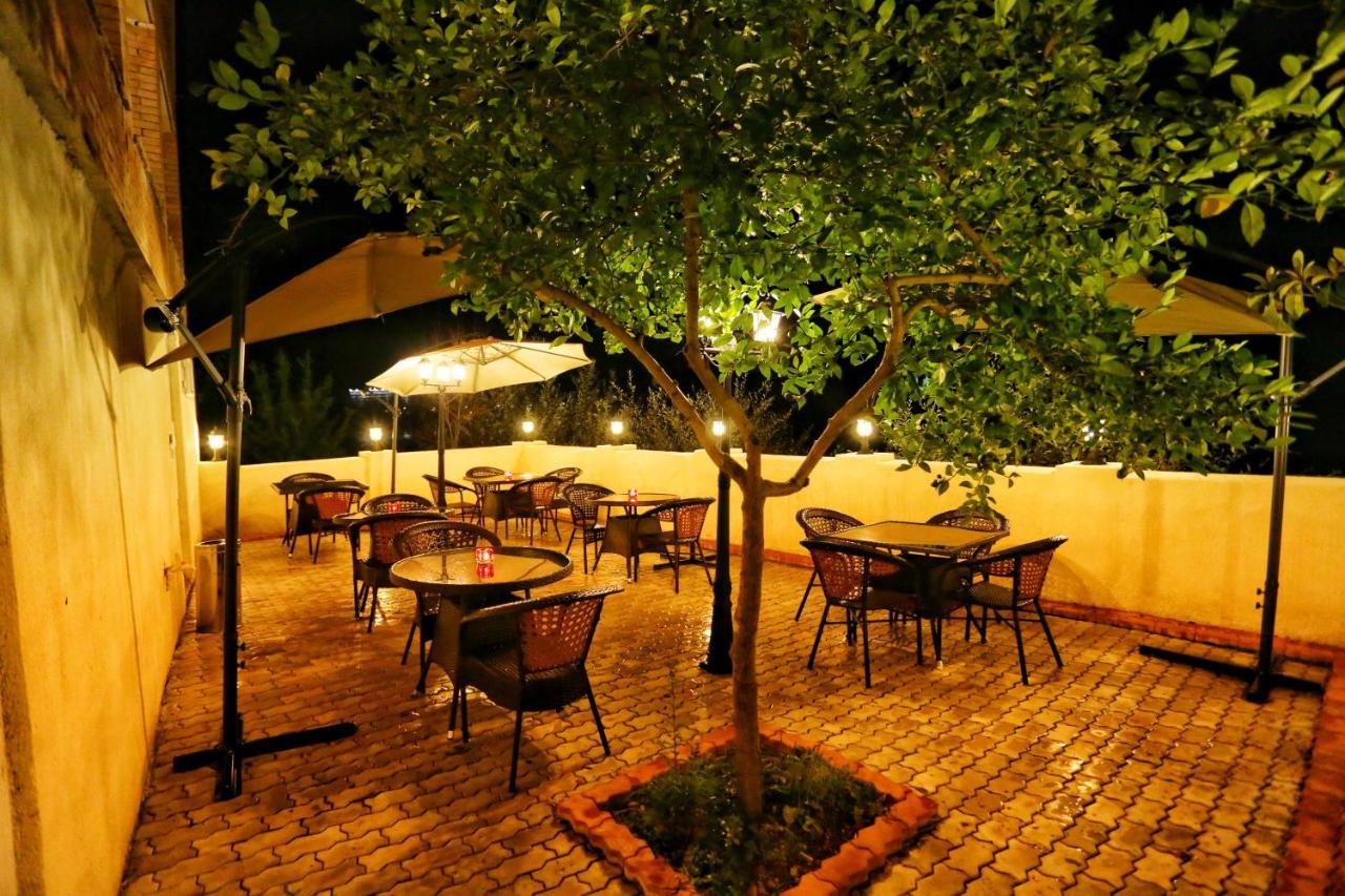 Hotel Sanapiro 3*